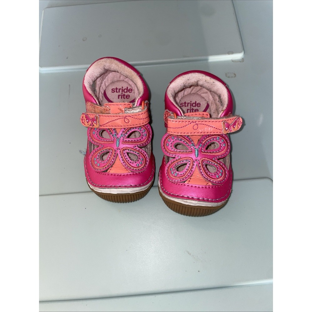 Stride Rite Girls 4.5 Baby Shoe Pink Floral Butterfly Cutout Soft Motion